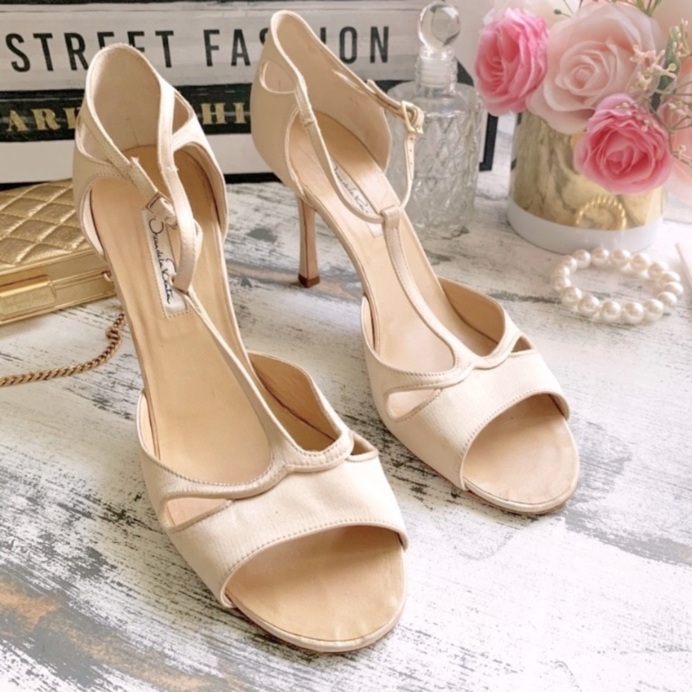 Oscar De La Renta Cream Satin Heels 10US 40IT Shoes
